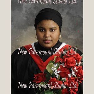 Meet your Posher, Farida